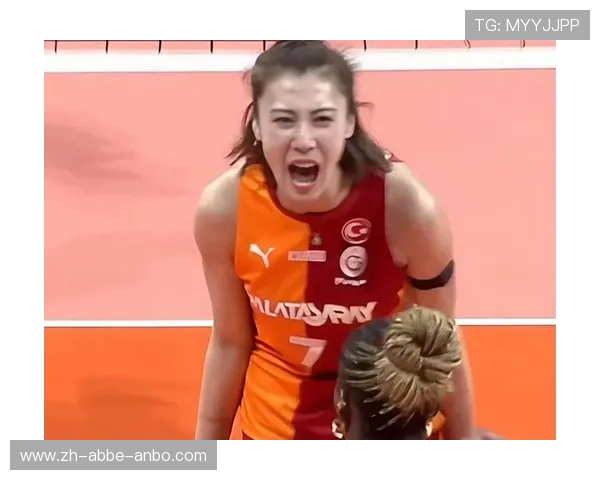 留洋首冠诞生王媛媛贡献11分加拉塔萨雷女排问鼎欧联杯